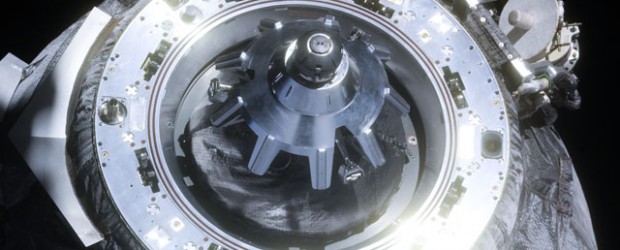La Soyuz TMA-03M arriva sull’ISS Con tre minuti di anticipo sulla sua tabella di viaggio, quest'oggi Venerdì 23 Dicembre 2011 alle ore 16:19 italiane, la Soyuz TMA-03M...
