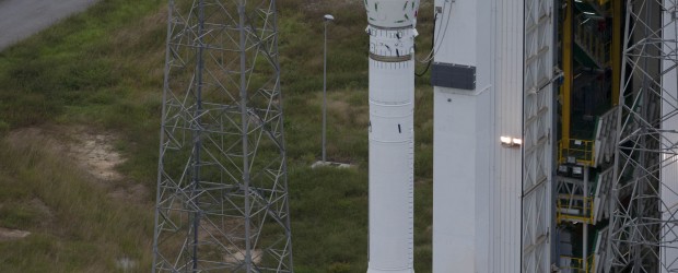 Il primo lancio di Vega fissato per il 13 febbraio 2012 L’Ente Spaziale Europeo (ESA) ha comunicato venerdì 3 febbraio 2012 che per il giorno 13 febbraio è stato fissato il primo lancio del nuovo vettore leggero Vega.