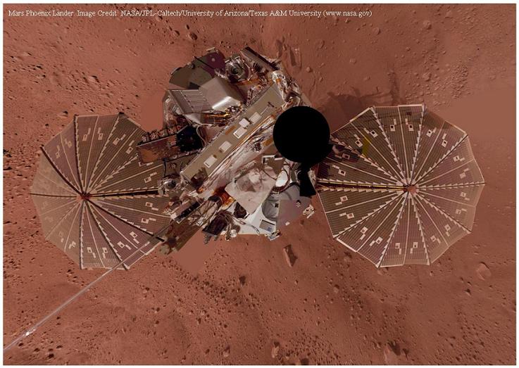 Il lander della missione Phoenix della NASA in un autoritratto dopo l'atterraggio su Marte. Credit: NASA.