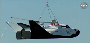 Primo test in volo "captive" per il Dream Chaser. (c) SNC