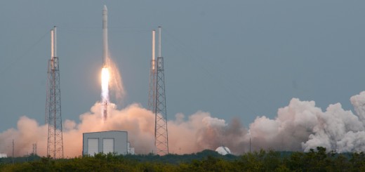 Falcon 9 / Dragon CRS-2