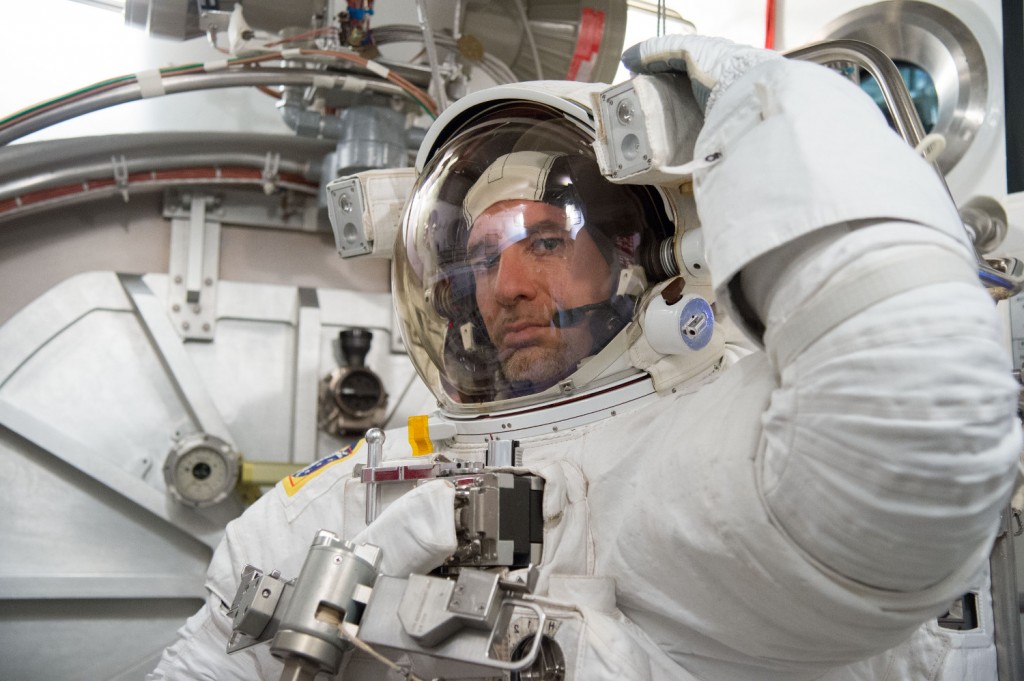 L'astronauta Luca Parmitano al Neutral Buoyancy Laboratory della NASA a Houston. Fonte: NASA