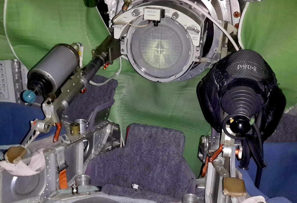 I comandi del simulatore di docking manuale Soyuz a Star City. Fonte: Samantha Cristoforetti