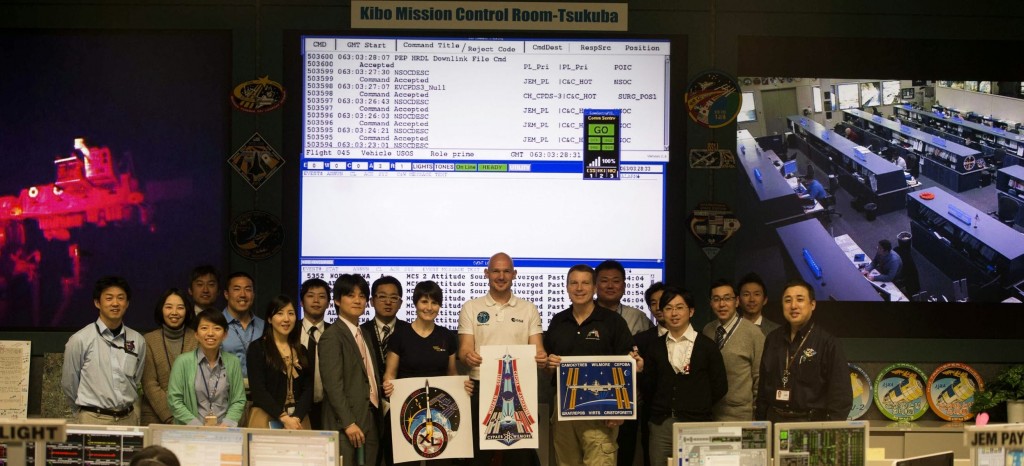 Samantha Cristoforetti nella SSIPC control room JAXA di JEM. Fonte: ESA/Corvaja