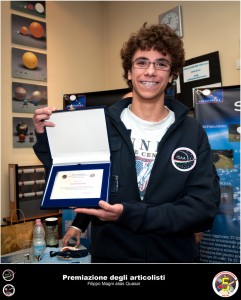 Filippo Magni premiato nel 2010 ad AstronautiCON 5 per la sua attività di articolista. Credit: Riccardo Rossi