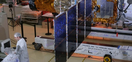 L'integrazione del telescopio spaziale CoRoT. Credit: Blue straggler, CC BY SA 3.0