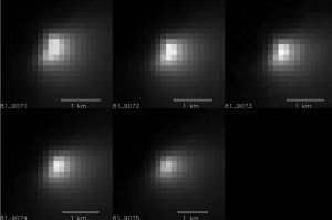 Cinque scatti della camera HIRIRE di MRO ceh riprendono il passaggio di Siding Spring. Image Credit: NASA/JPL-Caltech/University of Arizona