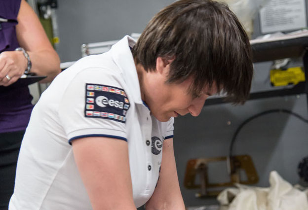 Samantha Cristoforetti durante il suo addestramento medico a Houston (Fonte NASA, PHOTOGRAPHER: BILL STAFFORD)