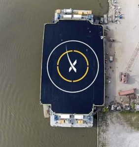 La nuova piattaforma di atterraggio di SpaceX. Credit: Elon Musk (Twitter @elonmusk)