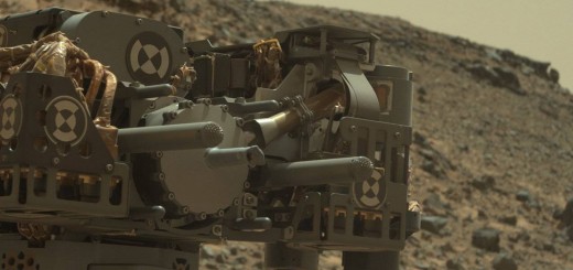 Il trapano di Curiosity ripreso dalla MASTCAM il 24 febbraio 2015. Image Credit: NASA/JPL-Caltech/MSSS.