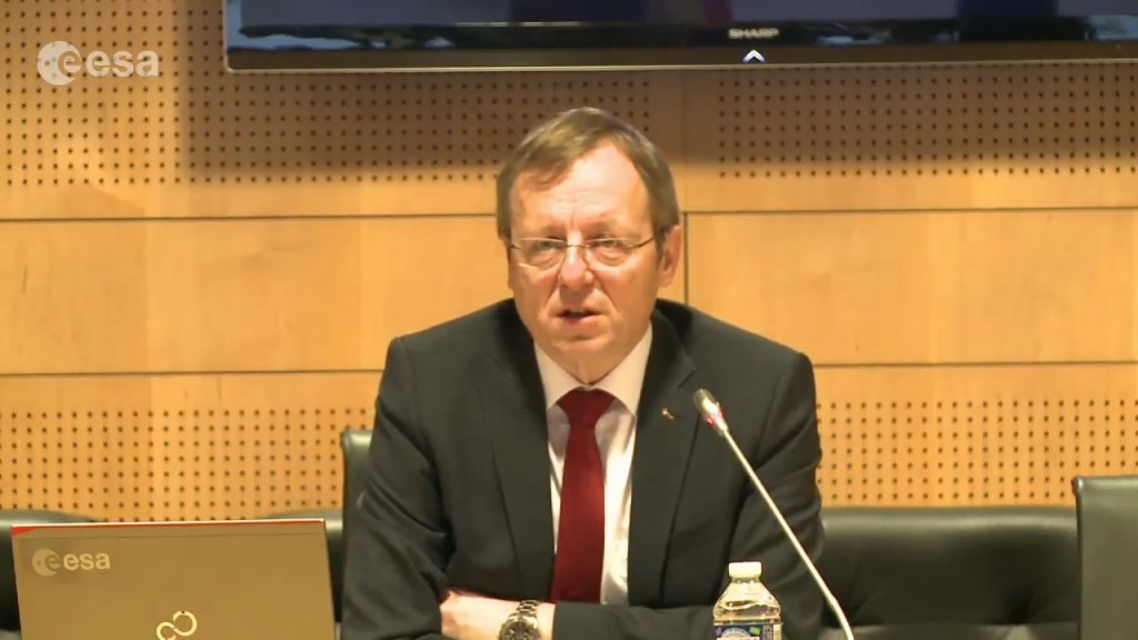 Jan Wörner durante il "question time" - (C) ESA