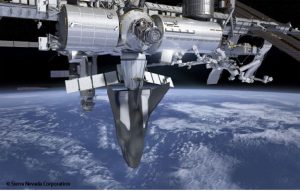 Rendering del Dream Chaser Cargo System sulla ISS. Credits: SNC