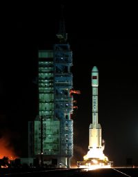 Il liftoff di Tiangong-1 (Credit: Xinhua/Wang Jianmin)