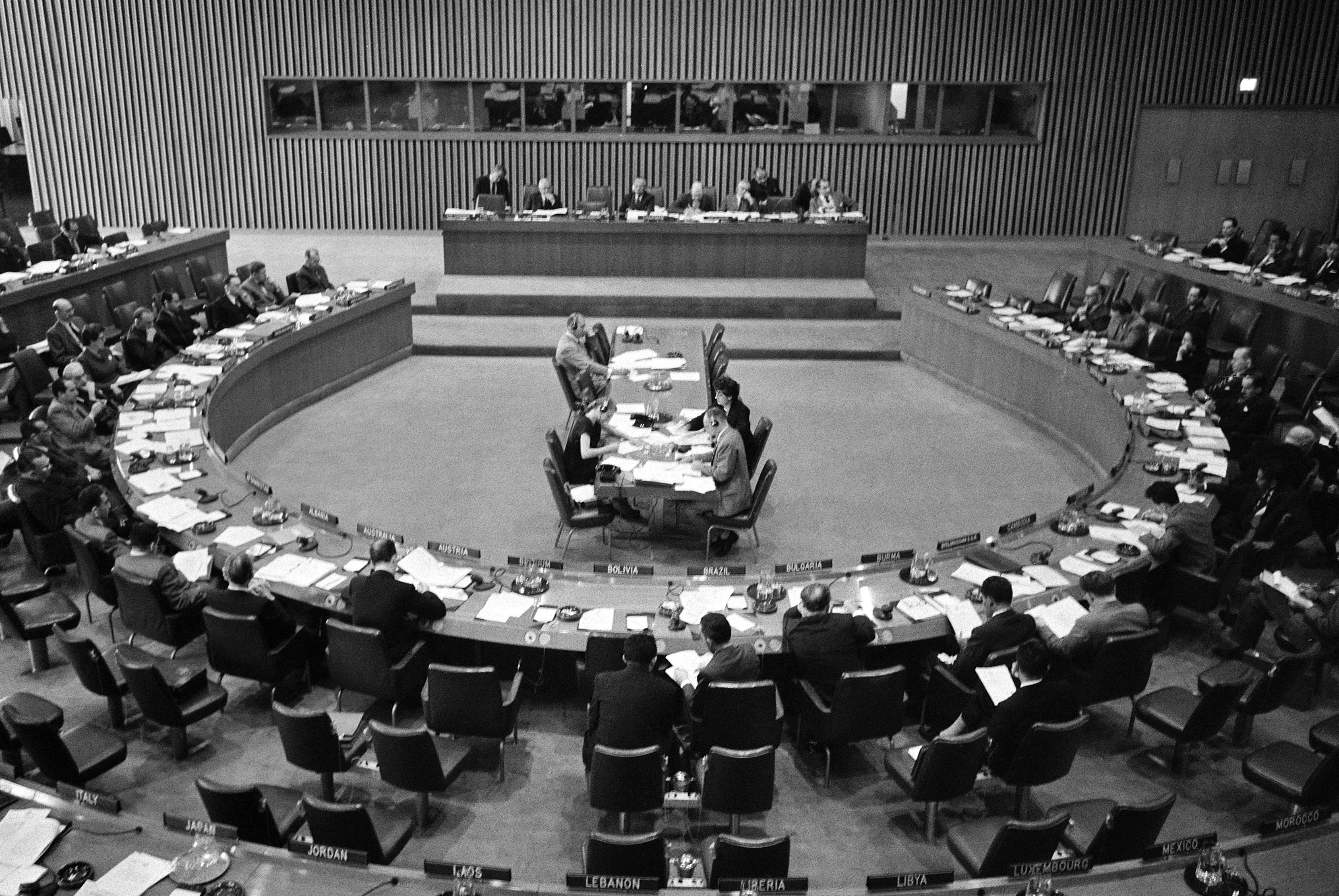 La prima riunione del COPUOS il 13 dicembre 1958 Credits: UN