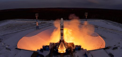 Il momento del decollo del razzo Soyuz con a bordo il satellite Meteor M2-1. Credits: TASS, Yuri Smitiuk