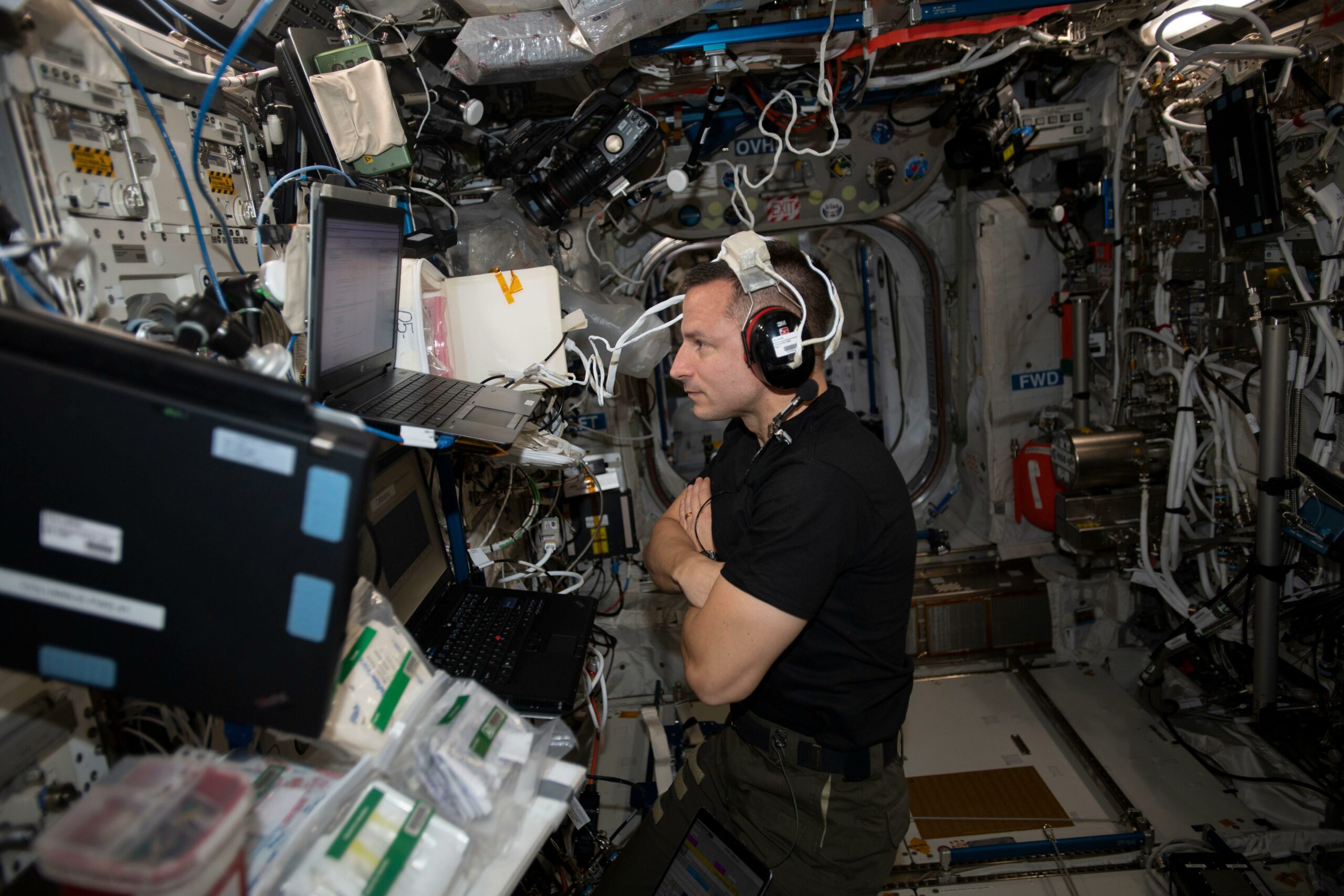 Samantha Science: Acoustic Diagnostics – Astronauts News